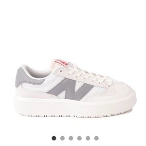 New Balance Platform Sneakers
